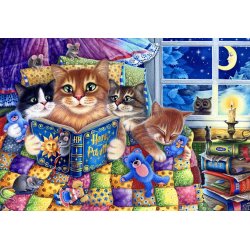 Kitten Bedtime Stories af Irina Garmashova-Cawton med en kattemor der l�ser h�jt for sine killinger.